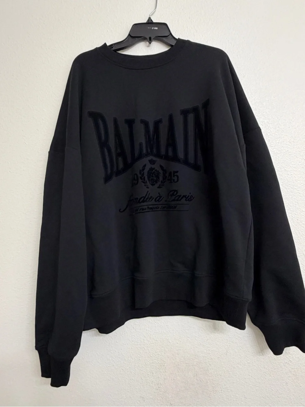 Balmain Men’s 1945 Logo Graphic Sweatshirt Size Medium Color Black